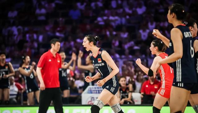 中国女排, 飘扬, 赵勇换人指
