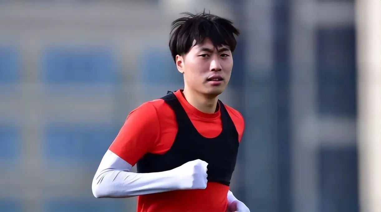 的焦点之战, AA, cn 的焦点之战, AA, cn